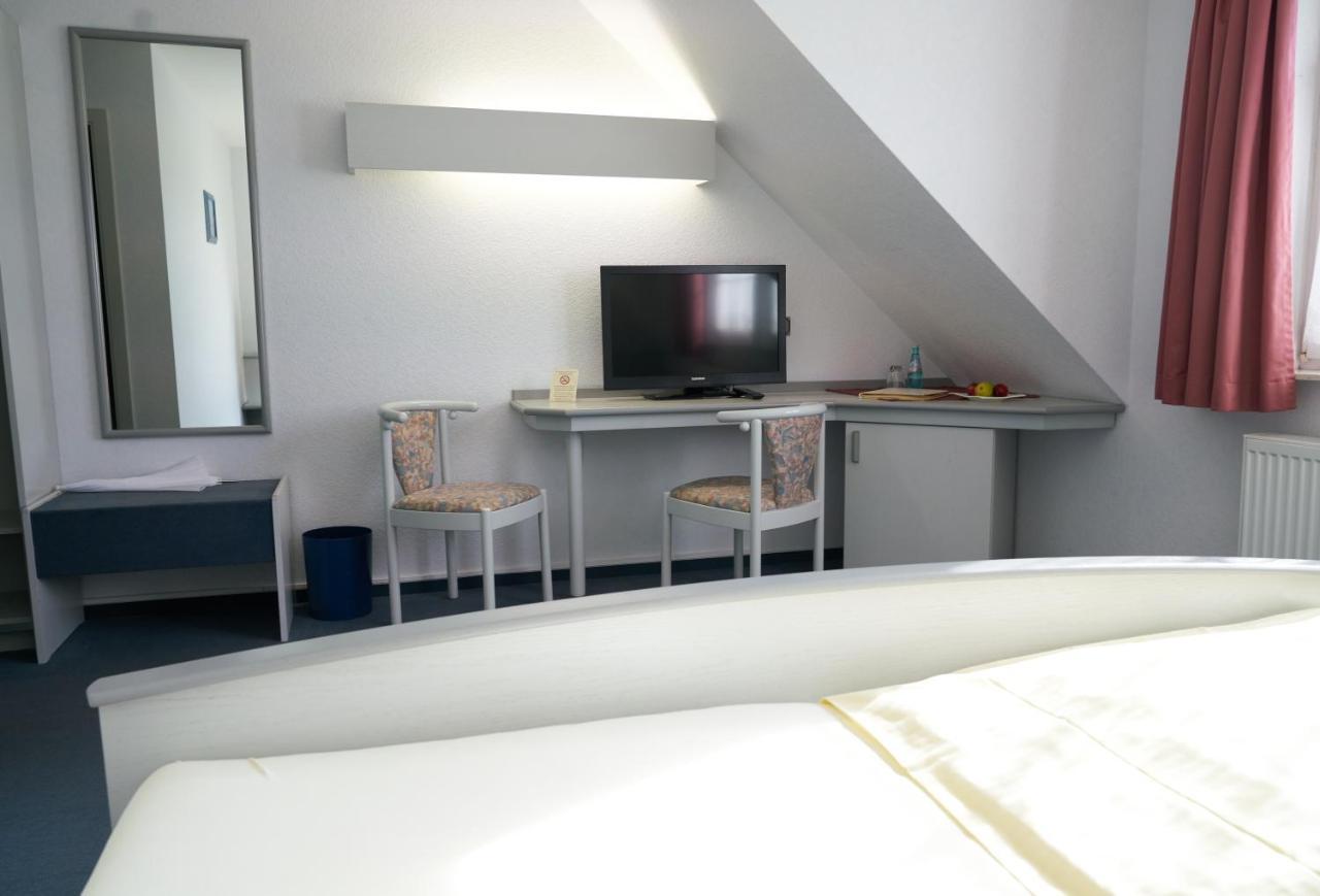 Landgasthof Fleischhauer Homberg  ภายนอก รูปภาพ