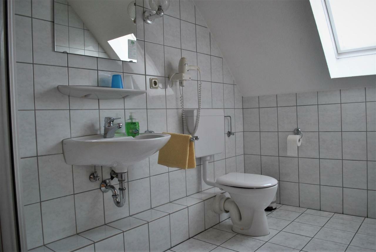 Landgasthof Fleischhauer Homberg  ภายนอก รูปภาพ